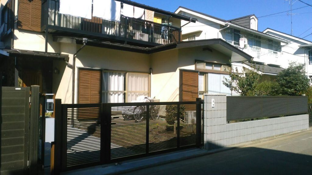 西東京市の外構工事はハートホームにお任せ！カーゲート・駐車場・ブロック工事