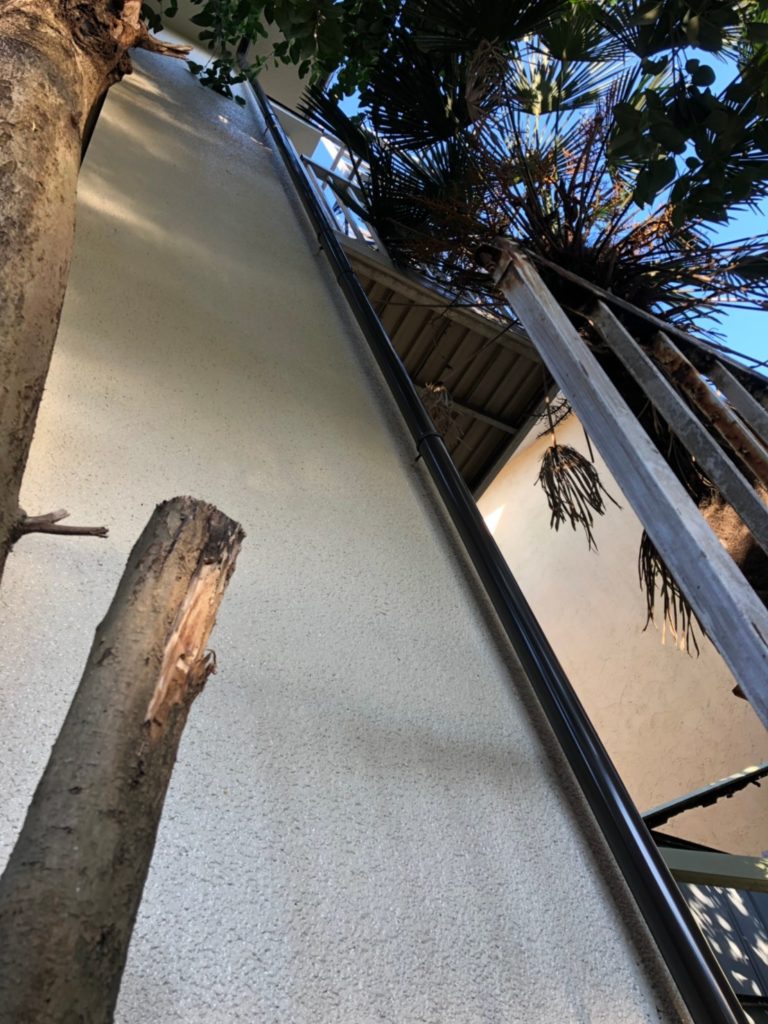 横浜市港南区の屋根雨樋修理工事はお任せ下さい！