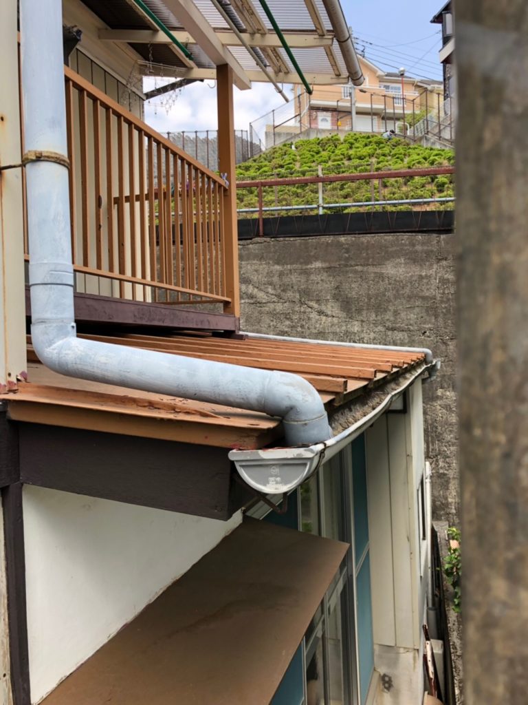 武蔵村山市で屋根雨樋交換修理工事はHearthome