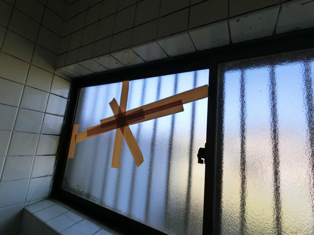 埼玉県川越市で台風被害 窓ガラス・雨どい調査