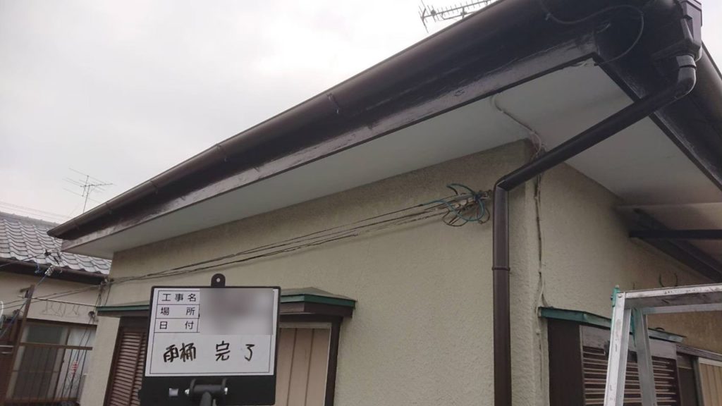 埼玉県志木市にて雨どい交換修理工事 台風被害