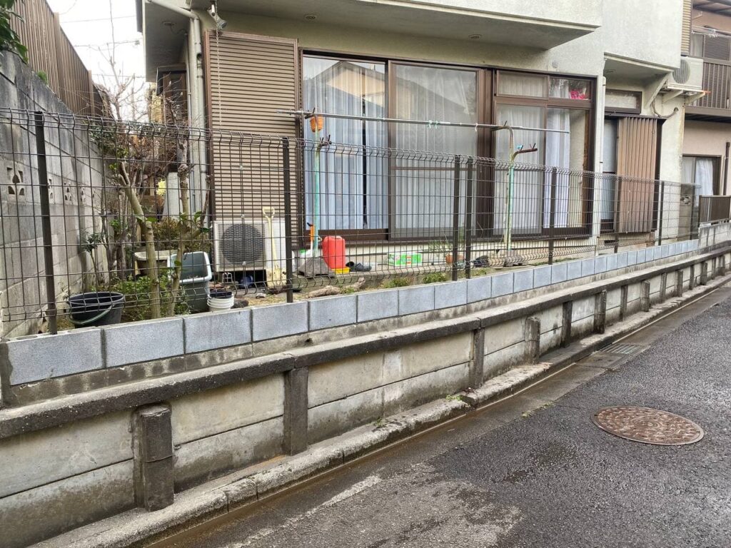 松戸市でブロック解体境界フェンス新設工事