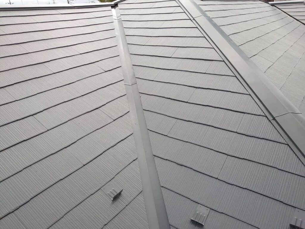 屋根の塗替え工事！東京都三鷹市で屋根塗装工事