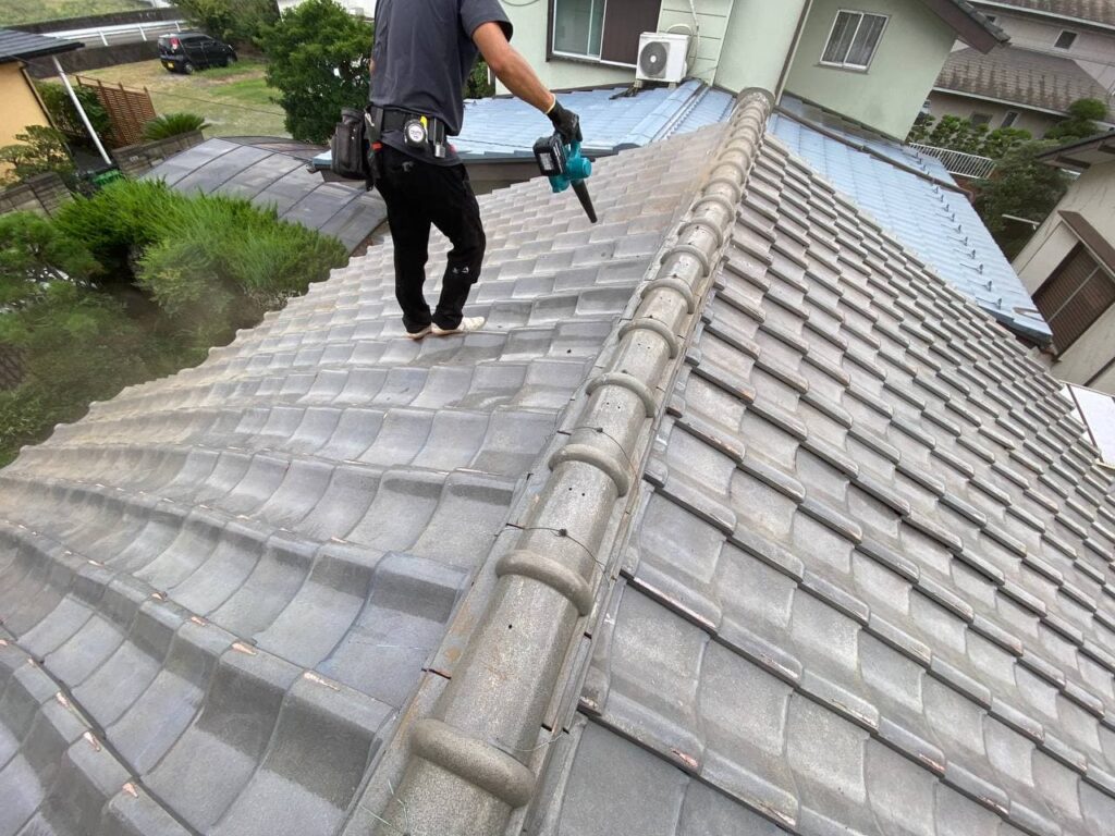 東京都昭島市で雨漏れ屋根葺き直し工事