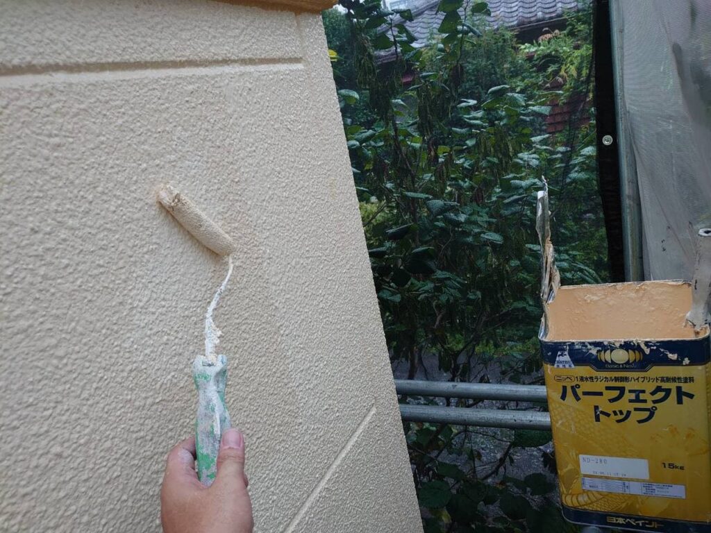 埼玉県蕨市で屋根外壁塗装及びベランダ雨戸塗装