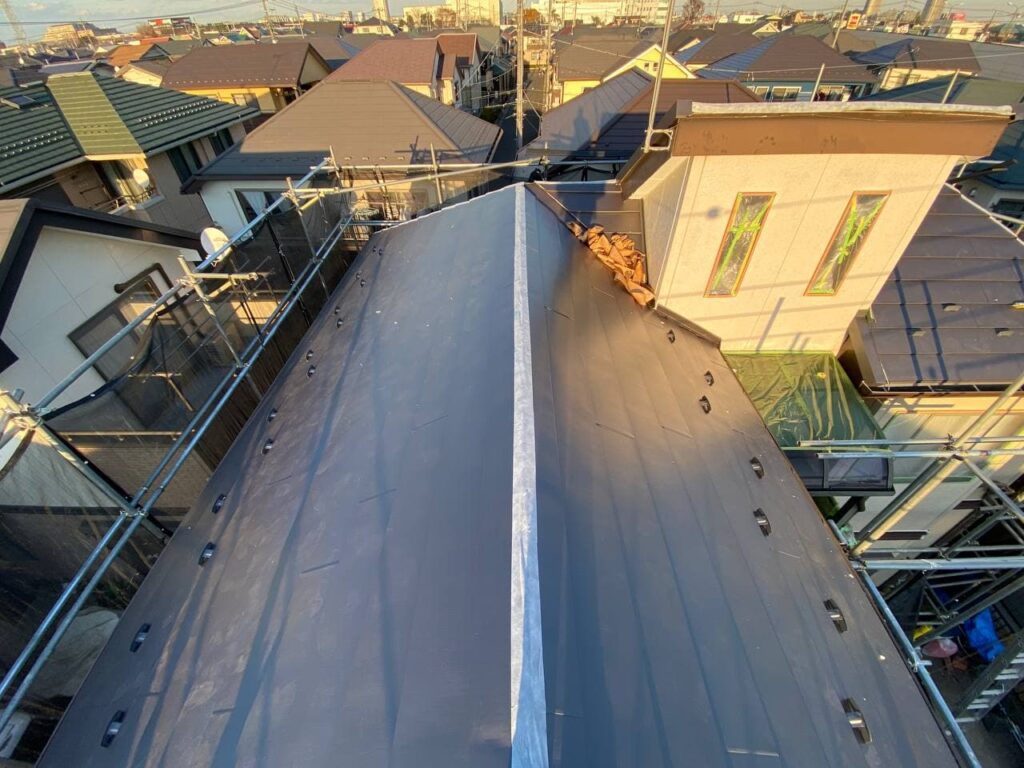 藤沢市で屋根葺き替え外壁シーリング補修工事