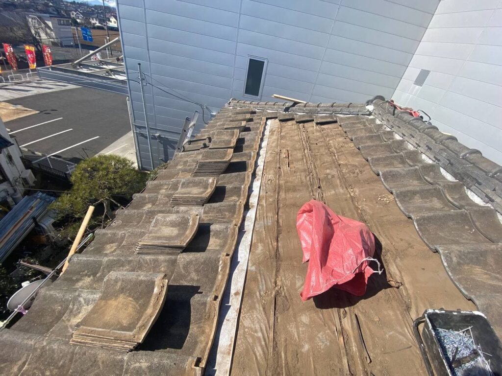 雨漏り対策！埼玉県川口市で屋根葺き直し工事