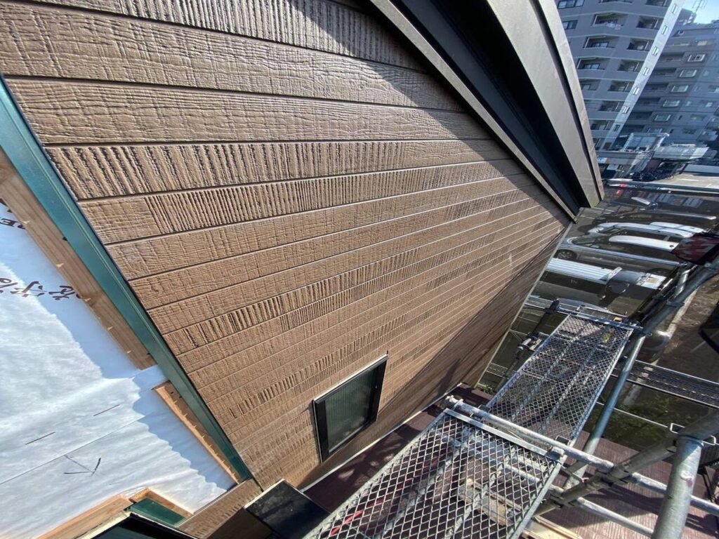 東京都江戸川区で外壁サイディング張り替え工事
