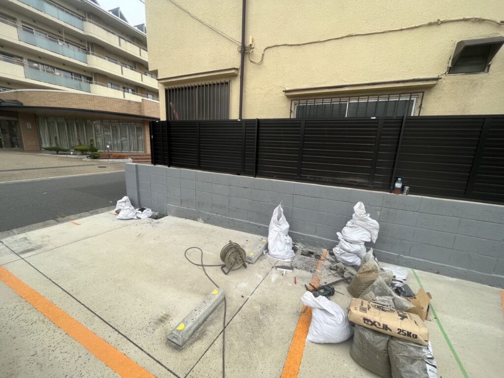 東京都荒川区で駐車場カーポート新設外構工事
