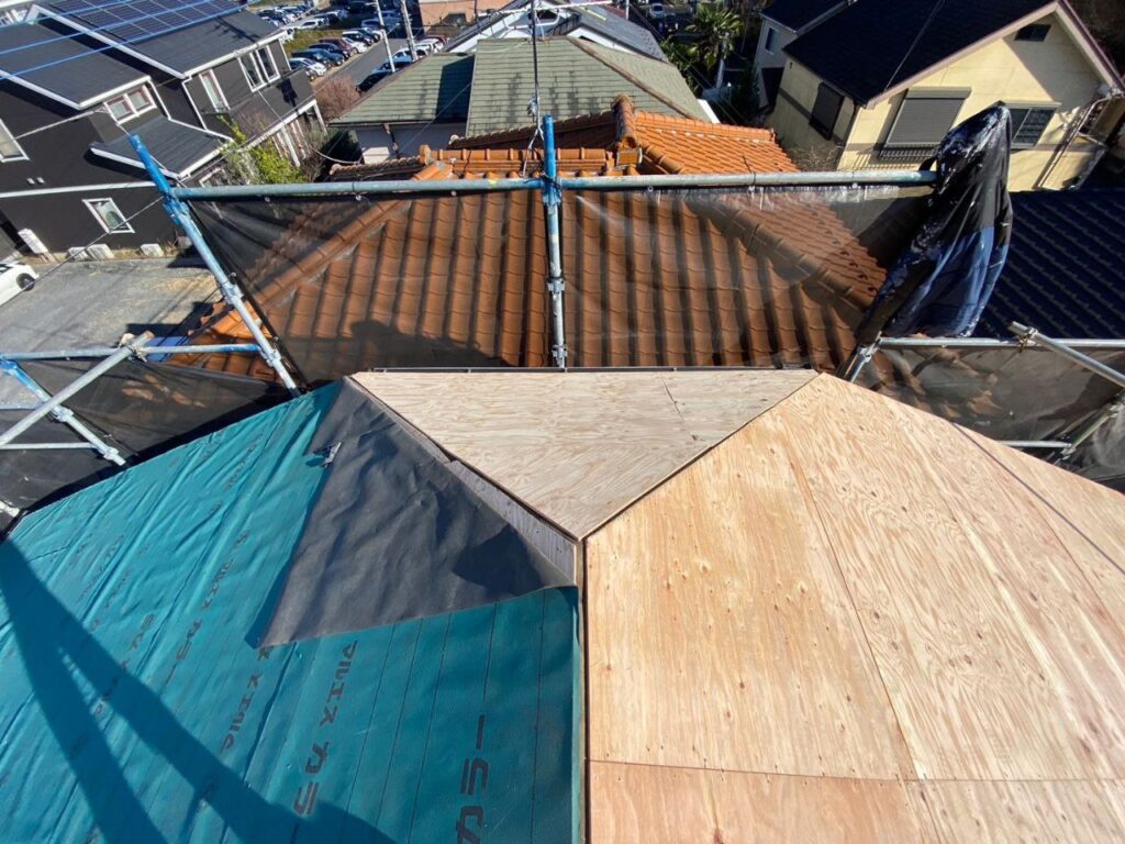 さいたま市大宮区でシングル材葺き替え屋根工事